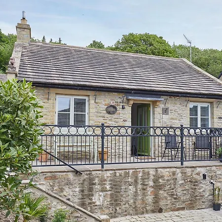 Host & - Sunshine Holiday home